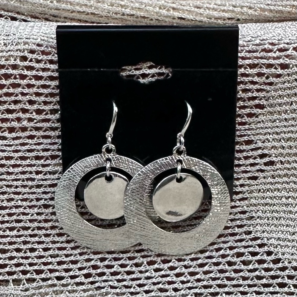 Elegant Silver Dangle Earrings Smooth Circle within textured circle - Picture 1 of 6